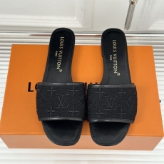 Louis Vuitton Slippers